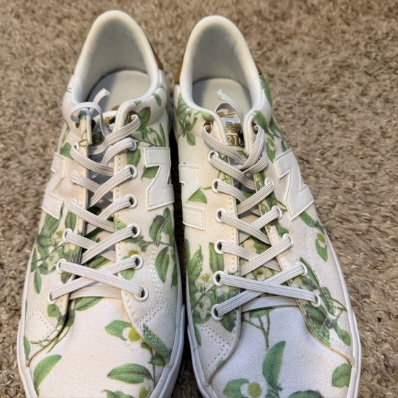 New Balance 210 - Floral - Picture 2 of 4